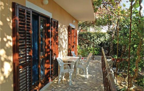 One-Bedroom Apartment In Orebic