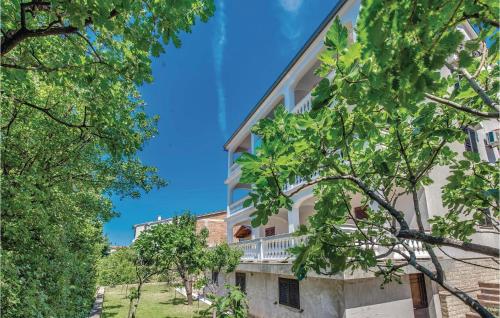 2 Bedroom Stunning Apartment In Novi Vinodolski