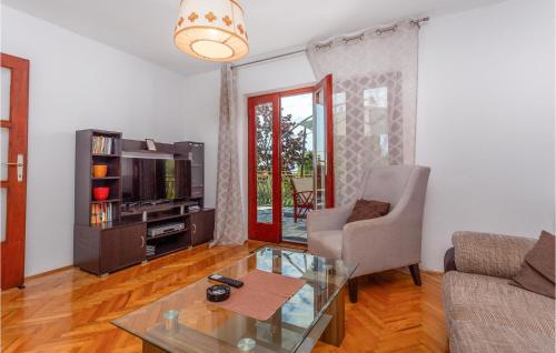 4 Bedroom Lovely Home In Malinska