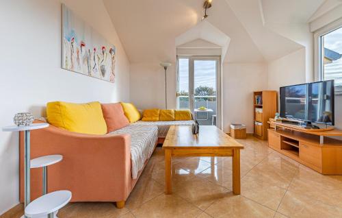 Stunning Apartment In Medulin With Wifi