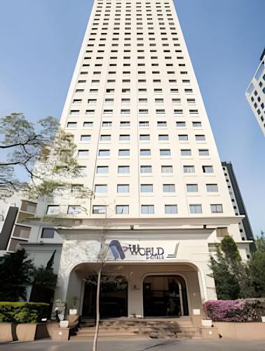 Bangunan di mana terletaknya hotel