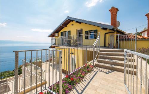 Stunning Apartment In Lovran With House Sea View