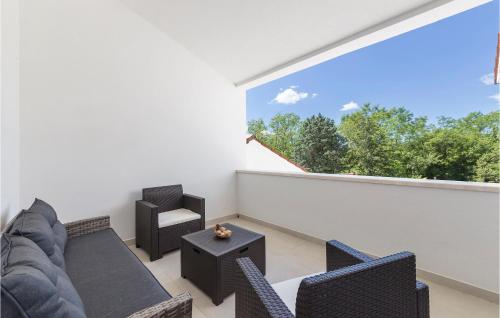 Gorgeous Home In Labin