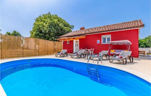 One-Bedroom Holiday Home In Hreljici