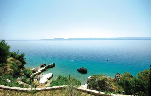 Three-Bedroom Apartment Omis With Sea View 07