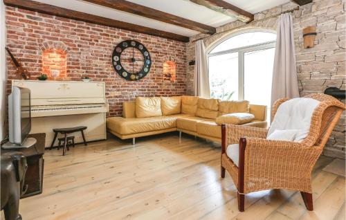 Four-Bedroom Holiday Home In Kastel Sucurac Ii