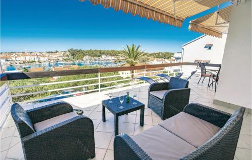 1 Bedroom Awesome Apartment In Banjol