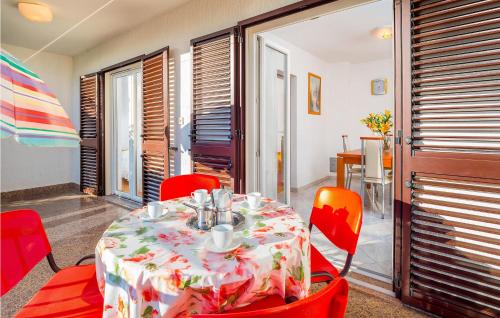 Χώρος καθιστικού στο 4 Person Apartment Labin Kapelica