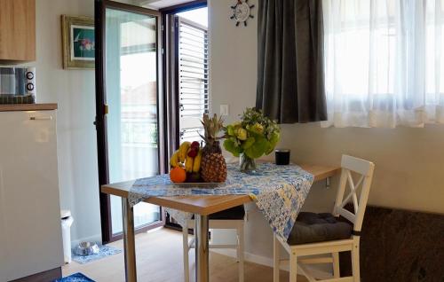 Gorgeous Apartment In Rovinj With Wifi