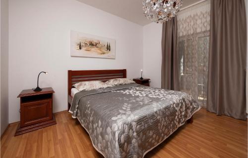 Nice Apartment In Pula With Swimming Pool