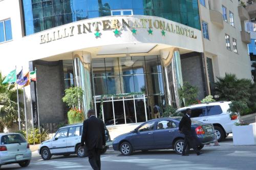 Clients de l'établissement Elilly International Hotel