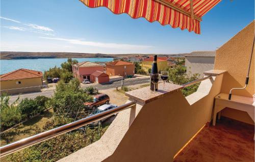 Beautiful Apartment In Dinjiska