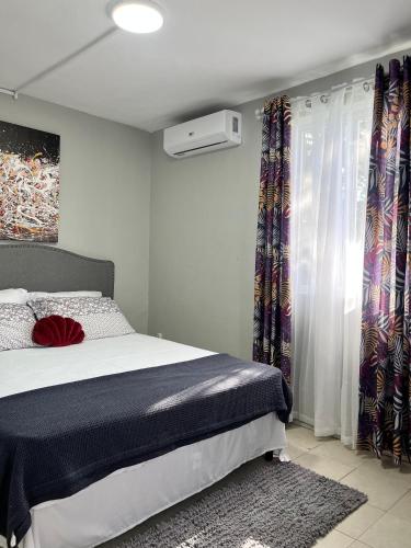 Norms Near US Embassy