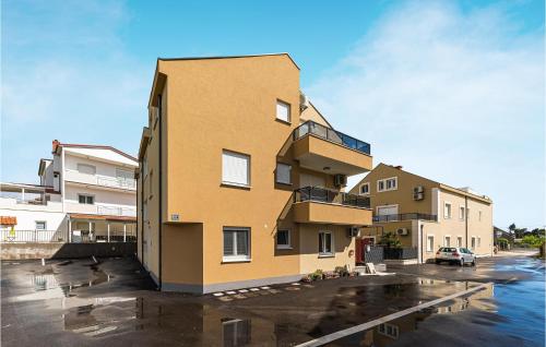 Stunning Apartment In Kastel Stari With Wifi