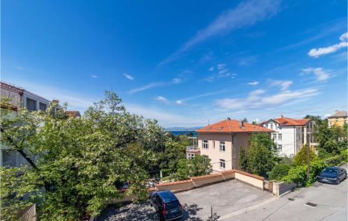 Beach Front Apartment In Crikvenica With Wifi