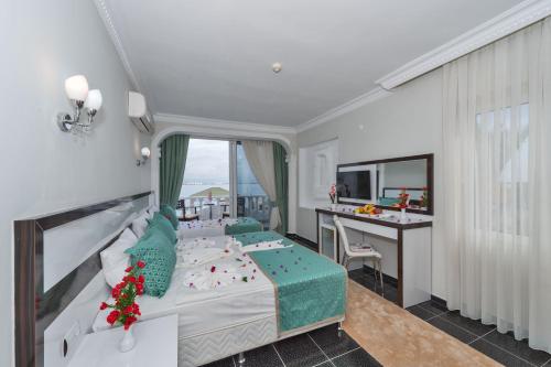 Μια τηλεόραση ή/και κέντρο ψυχαγωγίας στο Otel Carpe Diem Gold
