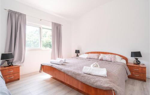 2 Bedroom Amazing Apartment In Dubrovnik