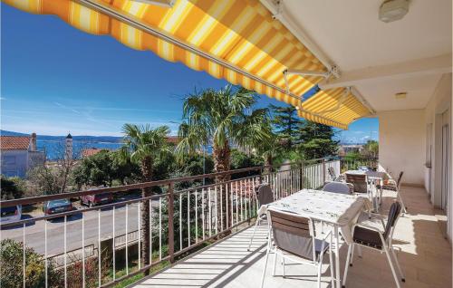2 Bedroom Stunning Apartment In Crikvenica