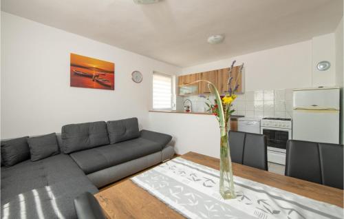 Beautiful Home In Labin