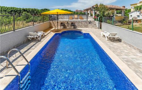Amazing Apartment In Pula With Swimming Pool