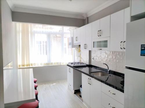 Dapur atau dapur kecil di Ozcanlar Apart