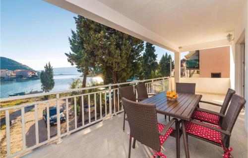 Two-Bedroom Apartment In Blace