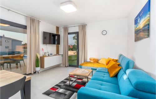 Cozy Apartment In Malinska