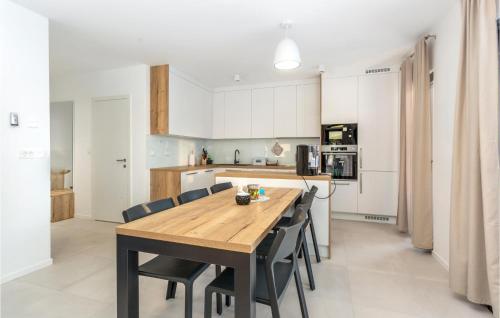 Cozy Apartment In Malinska