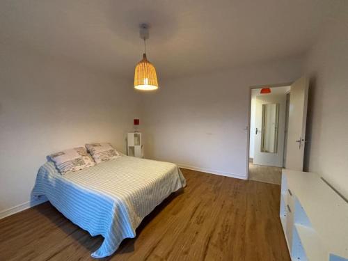 Photo de la galerie de l'établissement Appartement T2 - Calme et aux portes de Bordeaux !, à Talence