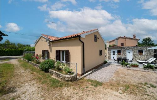 3 Bedroom Lovely Home In Labin