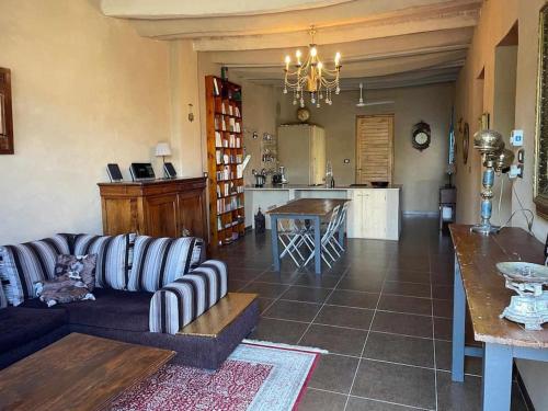 Kuchyň nebo kuchyňský kout v ubytování Ecolodge El Beit