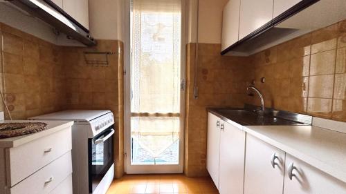 Kuchyň nebo kuchyňský kout v ubytování M282 - Marcelli, trilocale con giardino a 100mt dal mare