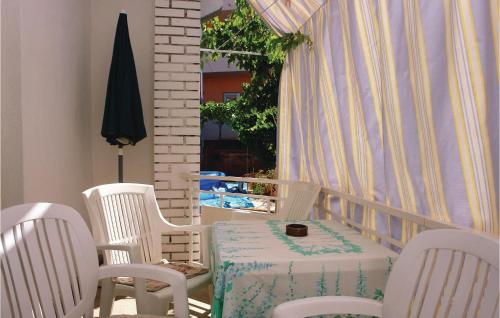 Nice Apartment In Pula With Wifi