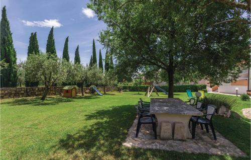 En have udenfor 1 Bedroom Cozy Apartment In Savudrija