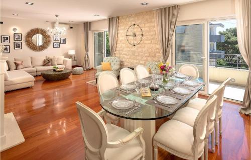 Stunning Home In Split