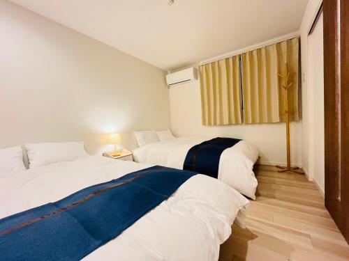 Ueno Area Newly Renovated 1-Min Walk to Minowa Station Two separate rooms Sleeps 6 Free wife