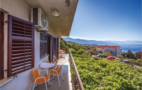 Amazing Apartment In Novi Vinodolski