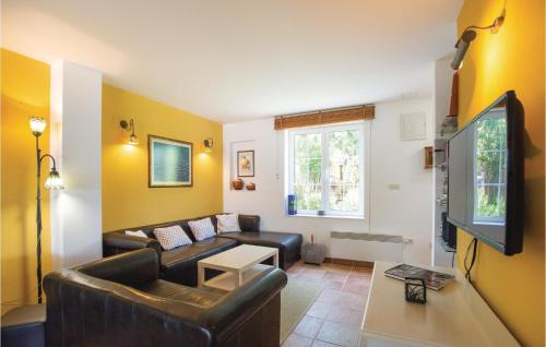 Nice Home In Slatine With Sauna