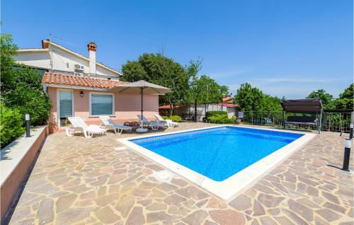 Amazing Apartment In Podpican With Wifi