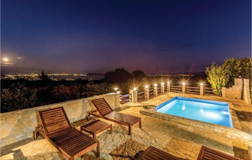 Four-Bedroom Holiday Home In Kastel Novi