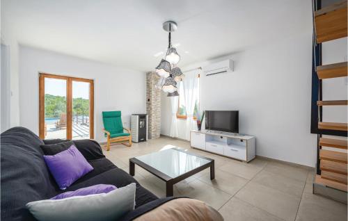 Beautiful Home In Labin