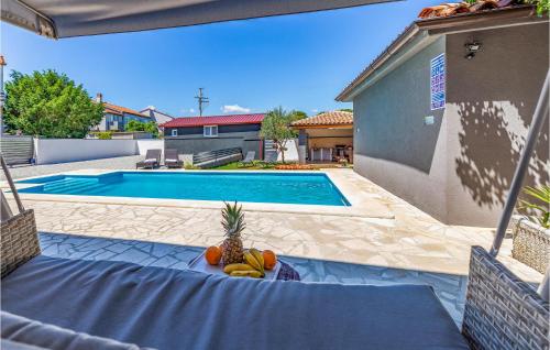 Awesome Apartment In Pula With Swimming Pool