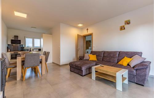 Stunning Home In Pula