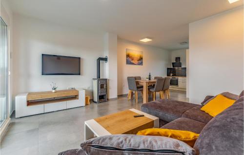 Stunning Home In Pula