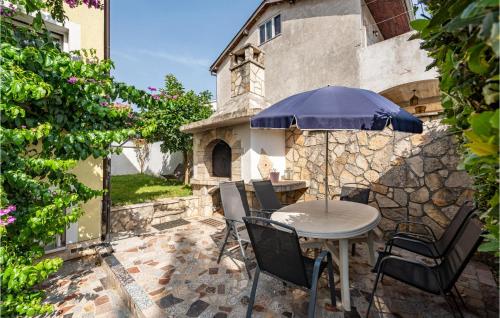 2 Bedroom Awesome Apartment In Zadar