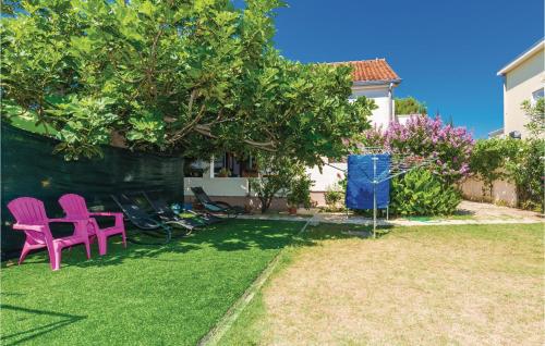 Vonkajšia záhrada v ubytovaní Holiday Home V,ulica,Br, I