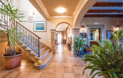 Fotografia z galérie ubytovania Beautiful Home In Manacor v destinácii Manacor