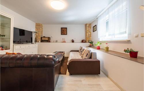 1 Bedroom Stunning Apartment In Zadar