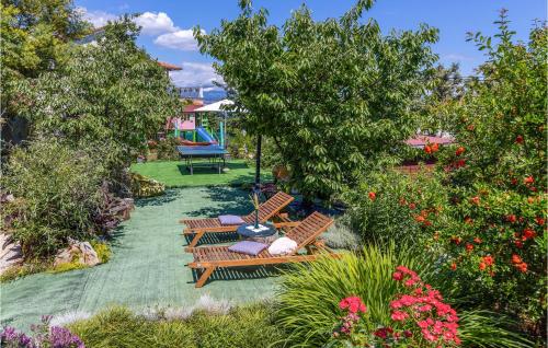 1 Bedroom Stunning Apartment In Lovran