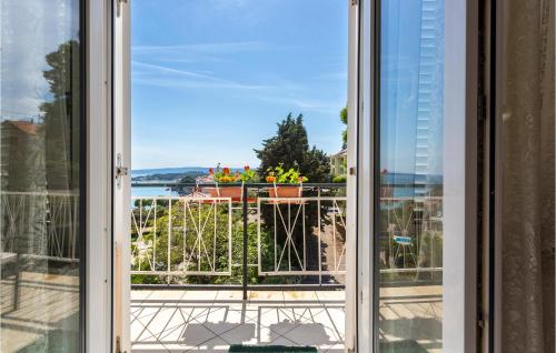 Beach Front Apartment In Krk With House Sea View